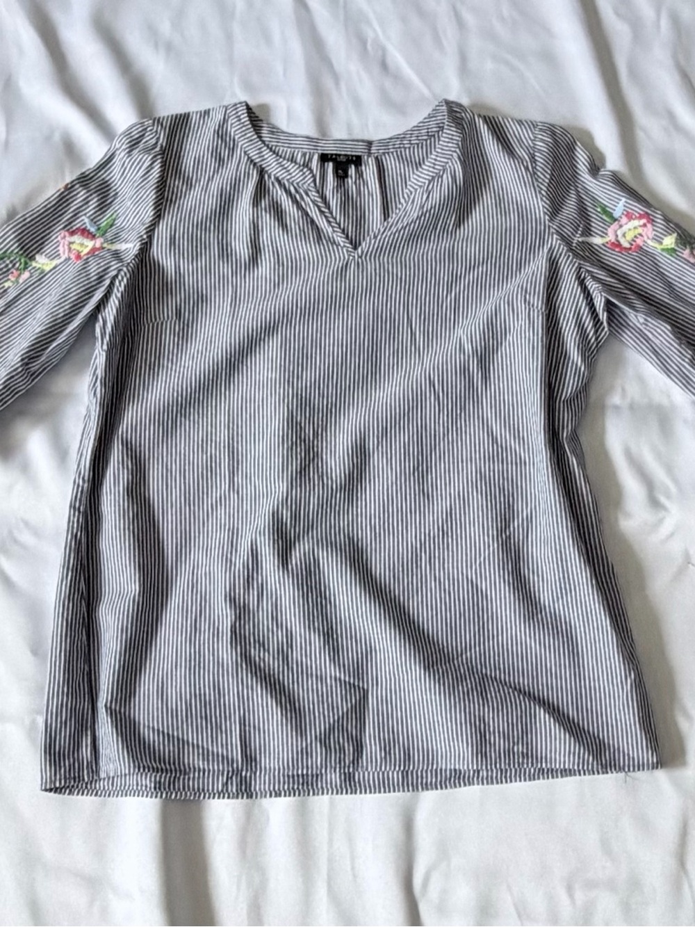 Talbots Striped V-Neck Embroidered Sleeve Top - Gray/White Med Petite